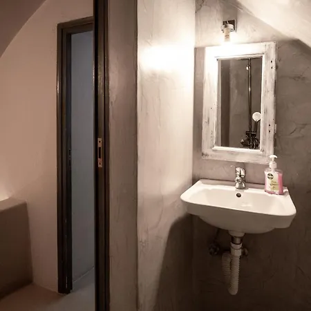 Semesterbostad Alafouzou Cave Loft By Sv