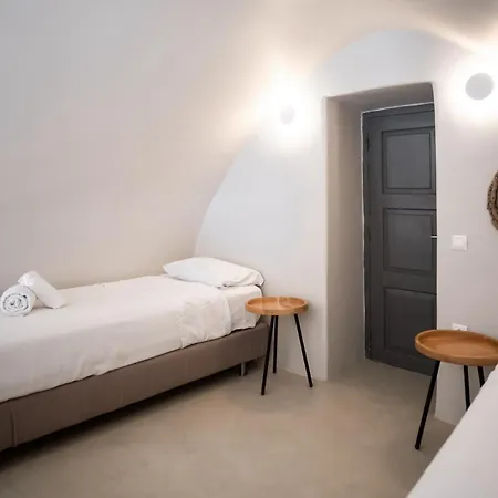 Alafouzou Cave Loft By Sv * Oía