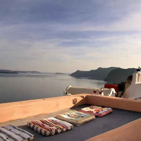 Alafouzou Cave Loft