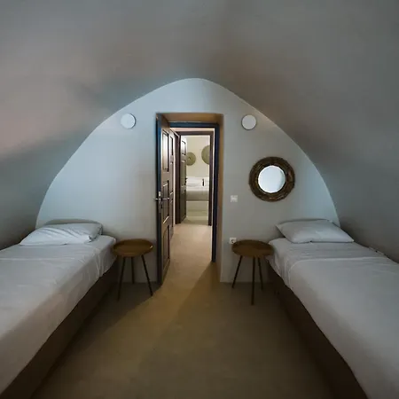 Alafouzou Cave Loft By Sv