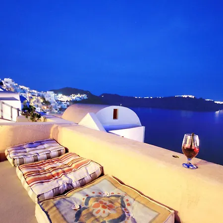 Alafouzou Cave Loft By Sv Oia (Santorini)